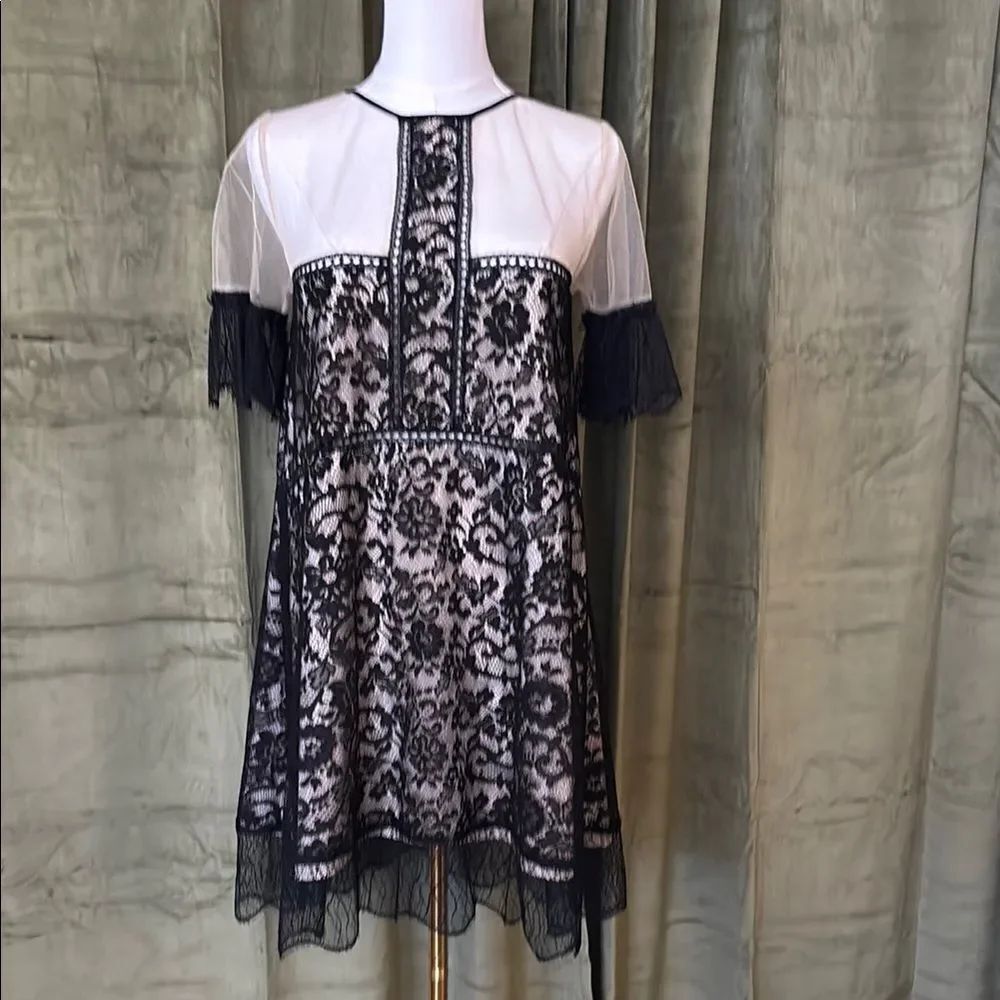 Kendall + Kylie mesh/lace mini dress, S
